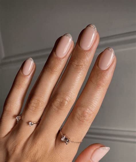 30 Classy Short Nail Designs A Minimalist S Dream Mani Haul Of Fame