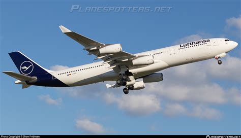 D AIFD Lufthansa Airbus A340 313 Photo By Shon Fridman ID 1117059