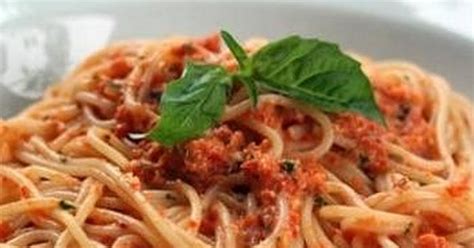 Spaghetti With Red Pesto Sauce Just A Pinch Recipes