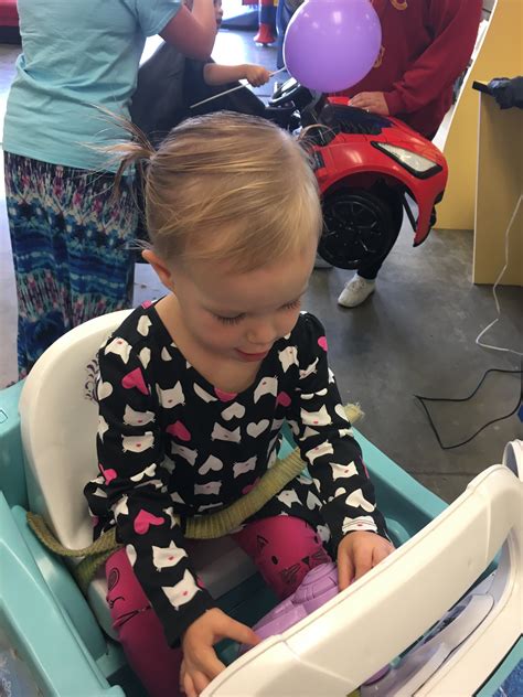 Seeing Star – Hungry Hungry Hippie