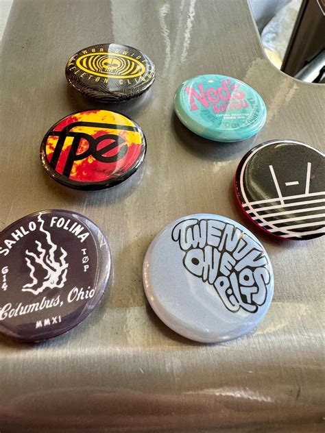 Twenty One Pilots Worldwide Skeleton Clique Fpe Sahlo Folina Neds Bayou Fanart 1 25 Buttons Pins