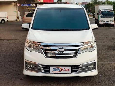 Nissan Serena Hws Autech Panoramik A T Putih Mutiara Istimewa