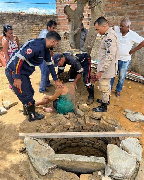 Quase uma tragédia em Belo Campo mulher é resgatada após cair em