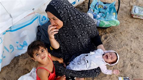 Israel Palestine War Women In Gaza Struggle To Find Hygiene Products