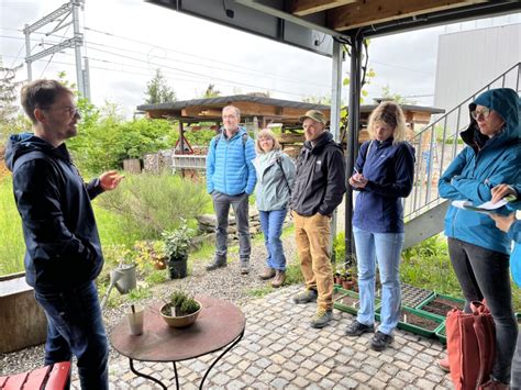 Pro Riet Naturgartenkurs St Sst Auf Grosses Interesse Verein Pro Riet