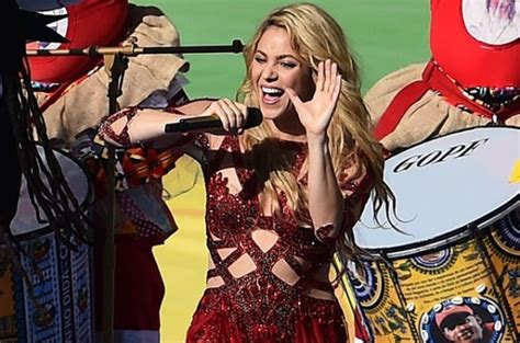 Shakira Performs La La La Brazil 2014 At The Fifa World Cup Closing Ceremony Hispanically