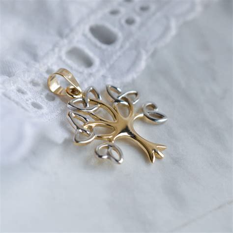 Pendentif arbre de vie ajouré en or jaune et blanc 18 carats Maison