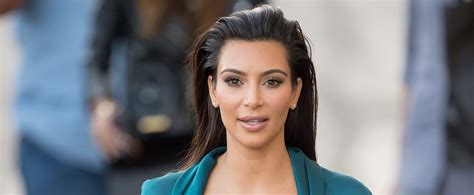 Kim Kardashian S Passport Photo Popsugar Celebrity