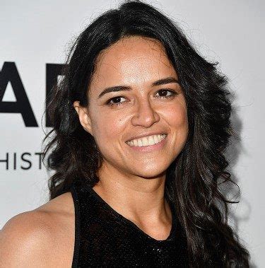 Michelle Rodriguez y Justice Smith estarán en la nueva adaptación de