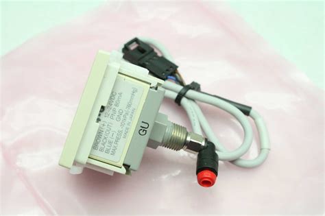 Smc Zse Digital Pressure Switch Kpa Max Press Vdc