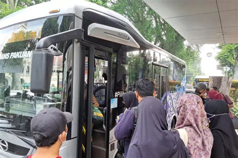 Tarif Biskita Untuk Pelajar Dan Lansia Resmi Diberlakukan Segini