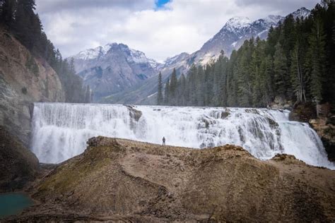 How To Hike To Wapta Falls In Yoho National Park