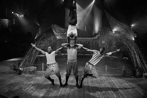 Roll Up Roll Up Behind The Scenes At The Circus In Pictures