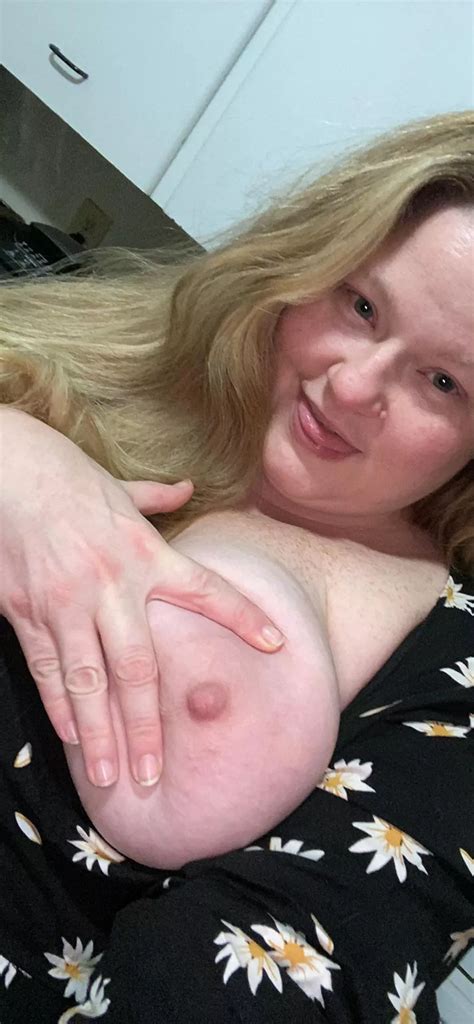 First Post Nudes Boobsbetweenarms Nude Pics Org