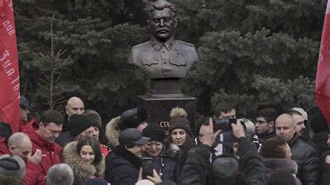 Metropolis Ucraina Di Feo Perch Putin Sta Rievocando Stalin