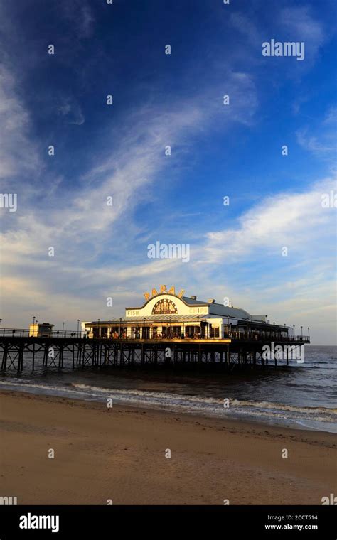 Sunset View Over Cleethorpes Pier Cleethorpes Town North East