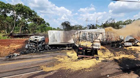 Acidente Entre Carretas E Carro Deixa Dois Mortos Na BR 163 Em Campo