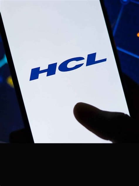 HCL Tech Share Price: Is HCL Tech Stock Headed For A Correction?