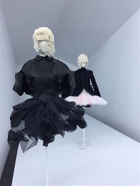 Historical Design I Hdi Exhibition Tip Rei Kawakubo Comme Des Gar Ons