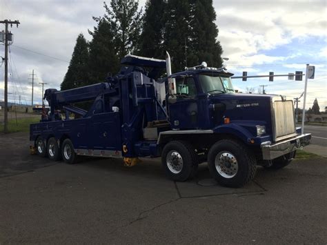 Cc Outtake The Words Biggest Tow Truck A Rare Twin Steer One In Any