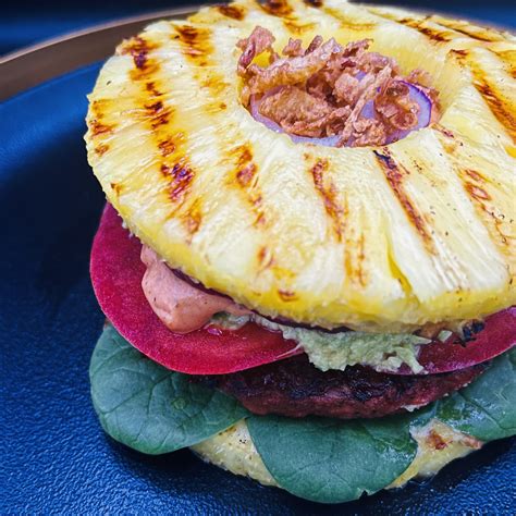 Ananas Burger Veganes Gold