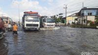 Banjir Di Kaligawe Semarang Mulai Surut 6 Kalurahan Ini Masih Tergenang