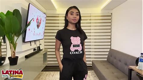 Vídeos delgada latina XVIDEOS