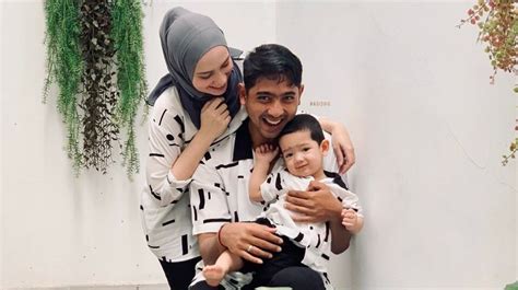 Kisah Perjalanan Cinta Arya Saloka Dan Putri Anne Sahabat Tapi Menikah