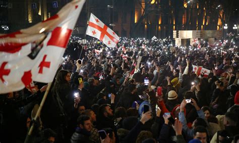 Il Cremlino Accusa Gli Usa Per Le Proteste In Georgia