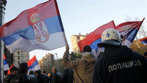 Serb nationalists burn Croatian flag, over release of Croat generals | CTV News