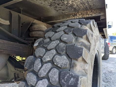 6 Best Truck Air Bags For Improving Your Suspension And Ride