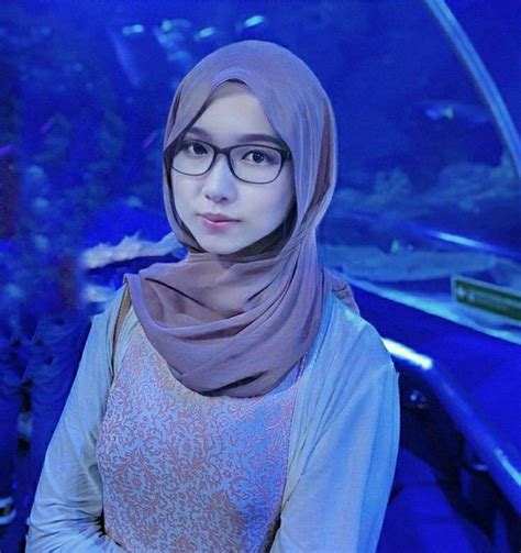 Pin Oleh Pemburu Gadis Supergirl Di C Gadis Berhijab