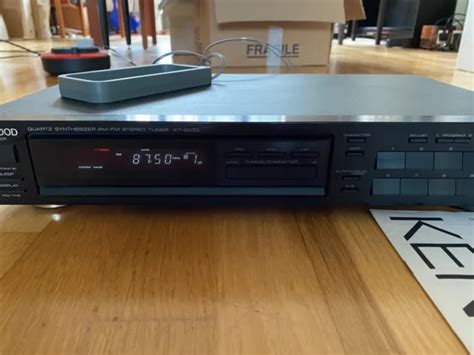 Kenwood Kt L Vintage Quartz Synthesizer Am Fm Stereo Tuner