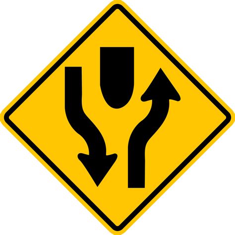 Sign for the beginning of a divided highway. The beginning of the road