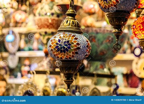 Traditional Bright Decorative Hanging Turkish Lamps And Colourful