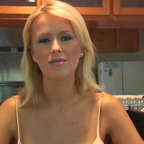 Smoking Hot Chick Gets A Big Cock Between Her Legs Porn Xhamster