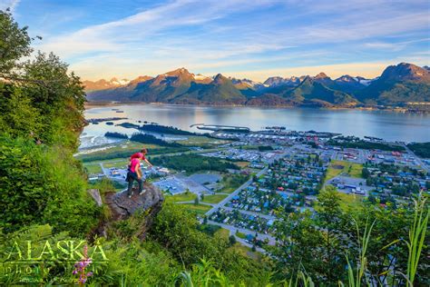 Sugarloaf Mountain, Alaska - Alaska Guide