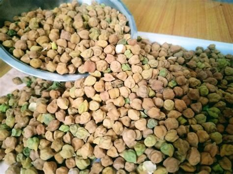 Brown Desi Chana Dal Packaging Type Loose At Rs 70 Kg In Kapasan ID