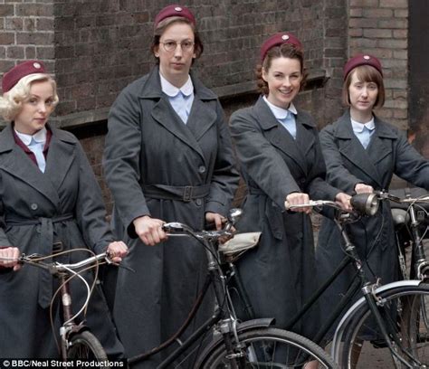 No Sex Please It S Call The Midwife Show S Creator Says Lack Of Raunchy Scenes Is Secret To