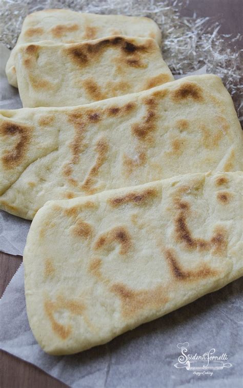 Focaccine In Padella Morbide Senza Lievitazione Facili E Veloci