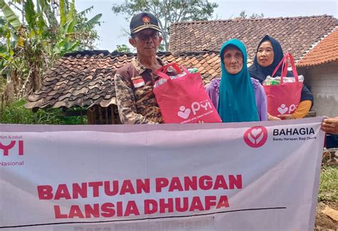 Lembaga Amil Zakat Nasional Pyi Salurkan Bantuan Sembako Bagi Lansia