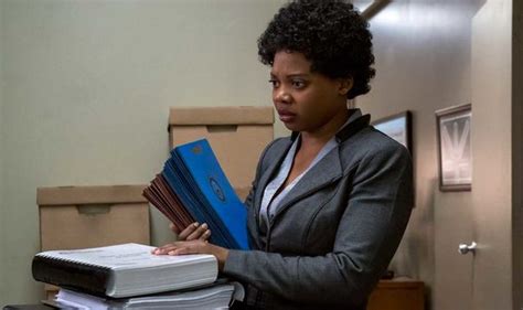 Orange Is The New Black Cast Who Plays New Warden Tamika Ward Who Is