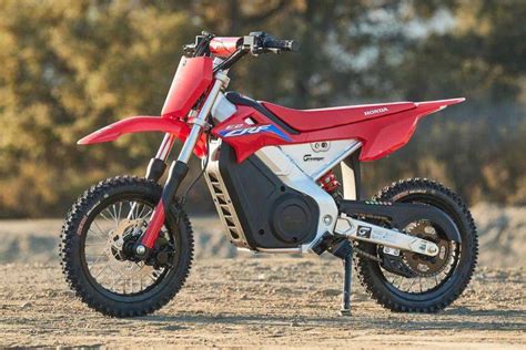 Hondas First Electric Dirt Bike ‘crf E2 Breaks Cover