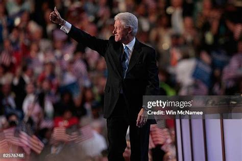 Us Clinton Thumbs Up Photos And Premium High Res Pictures Getty Images