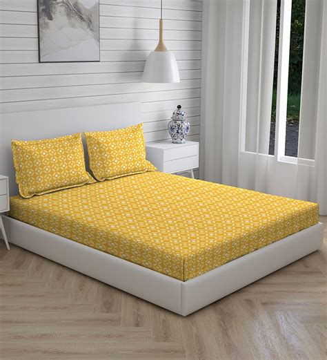 Buy Yellow Traditional 144 Tc Cotton King Sized Bed Sheets With 2