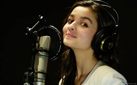 Alia Bhatt Singing wallpaper | celebrities | Wallpaper Better