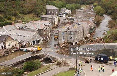 Boscastle Flood Of 2004 Photos and Premium High Res Pictures - Getty Images