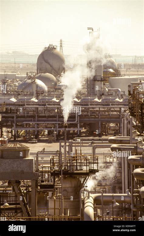 Ras Tanura The Largest Oil Refinery In The World Operated By Saudi