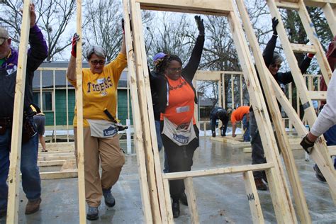 Catholic Coalition Build Habitat For Humanity