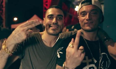 Marracash Ecco Il Nuovo Video Vita Da Star Rmx Ft Fabri Fibra AllSongs